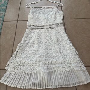 Elegant White Lace Mini Dress
